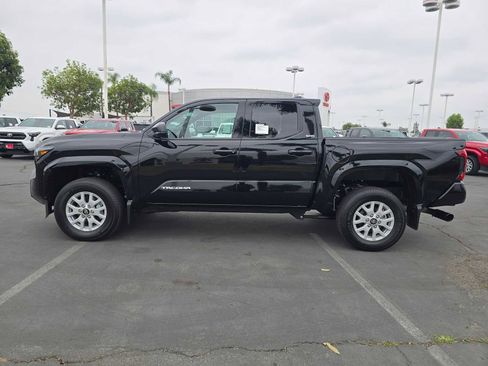 New 2026 Toyota Tacoma SR5 image 6