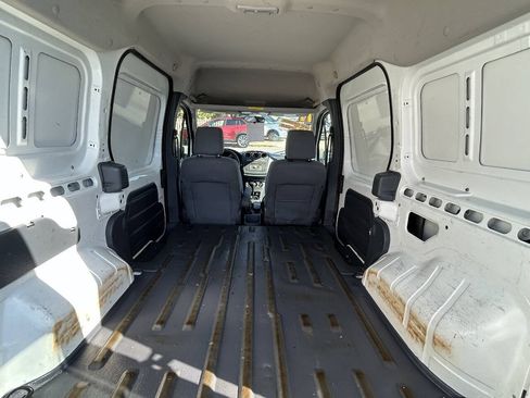 Used 2011 Ford Transit Connect XLT FWD image 19