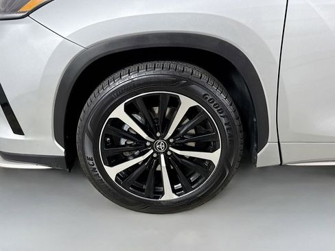 Used 2022 Toyota Highlander XSE image 35