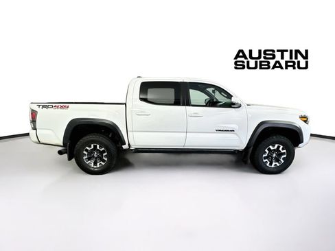 Used 2021 Toyota Tacoma TRD Off-Road w/ Technology Package AWD/4WD image 8
