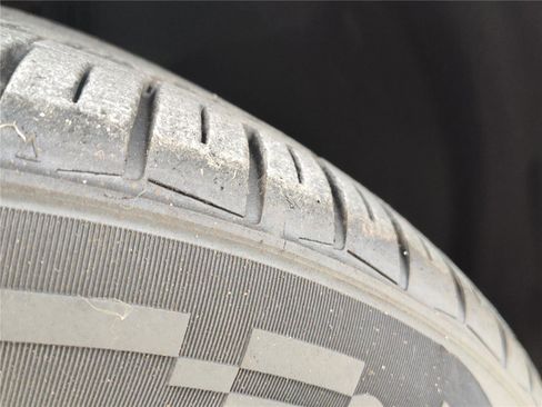 Used 2022 Volkswagen Atlas Cross Sport SE image 13