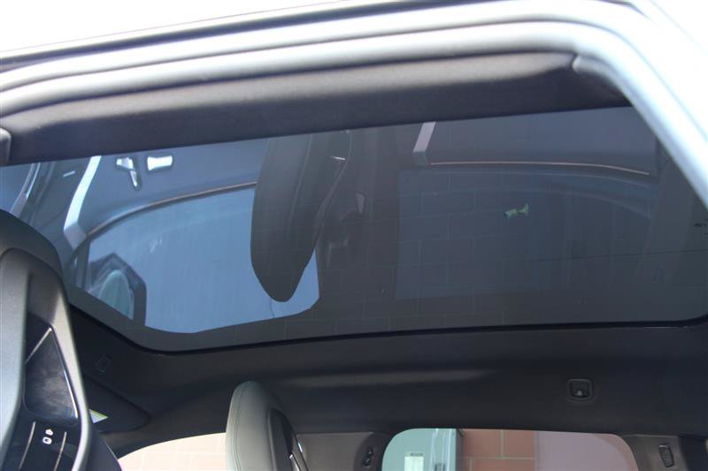 Used 2024 BMW iX xDrive50 w/ Premium Package AWD/4WD image 18