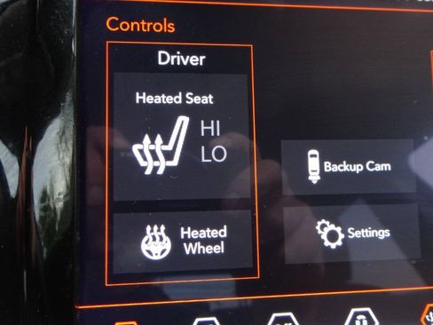Used 2020 Jeep Cherokee Limited AWD/4WD image 27