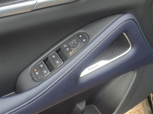 New 2026 INFINITI QX60 Sport w/ Dark Cargo Package image 17