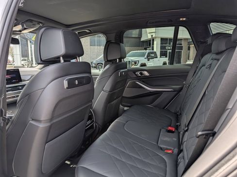 Used 2026 BMW X5 M60i AWD/4WD image 28
