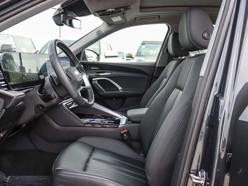 Used 2025 Audi Q5 Premium Plus w/ Premium Plus AWD/4WD image 22