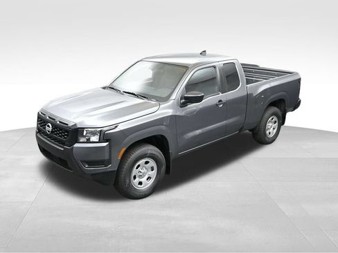 Used 2025 Nissan Frontier S AWD/4WD image 33
