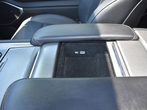 Used 2024 Jeep Wagoneer Series II AWD/4WD image 24