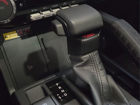 New 2026 Toyota 4Runner TRD Off-Road Premium AWD/4WD image 26