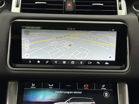 Used 2022 Land Rover Range Rover Sport SE image 25