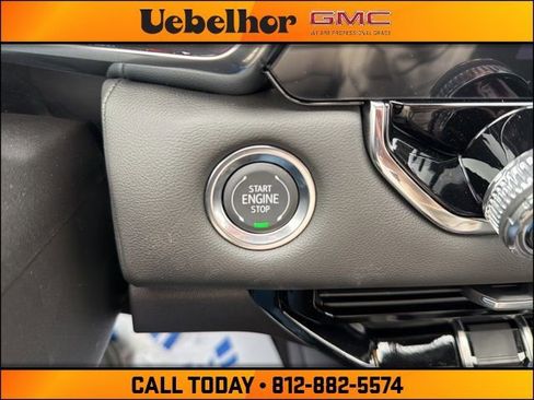 New 2026 GMC Canyon Elevation w/ Convenience Package image 22