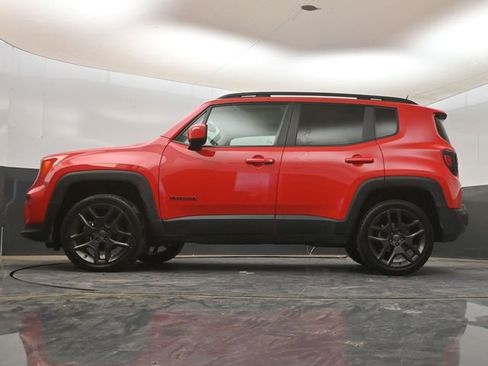 Used 2022 Jeep Renegade Latitude w/ Sun/Sound Group AWD/4WD image 19