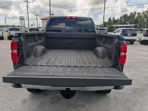 Used 2018 Chevrolet Silverado 2500 LTZ w/ Duramax Plus Package AWD/4WD image 11
