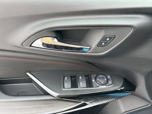 New 2026 Chevrolet Trax RS w/ Driver Confidence Package image 10