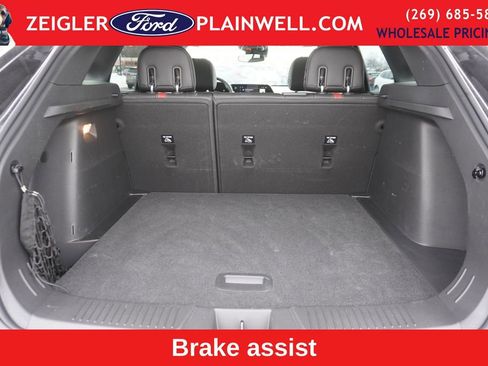 Used 2025 Chevrolet Trax RS w/ Sunroof Package image 10