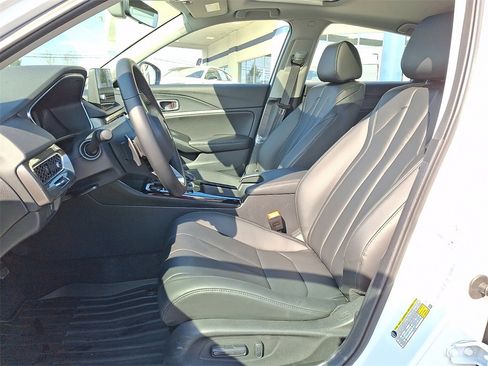 Certified 2026 Acura Integra image 13