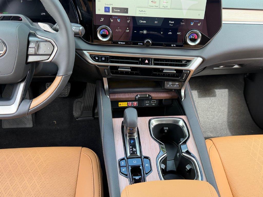 New 2026 Lexus RX 350h w/ Convenience Package AWD/4WD image 10