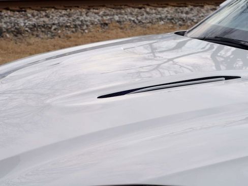 Used 2022 Aston Martin DBX image 9