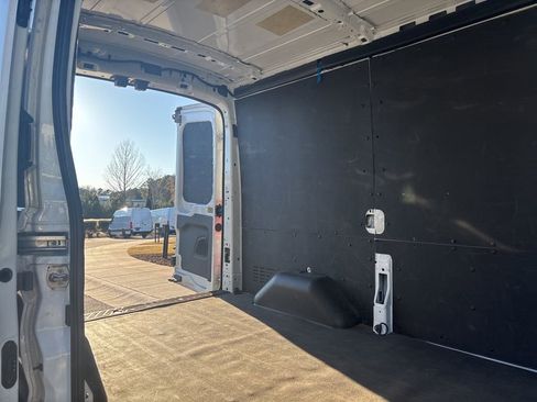 Used 2023 Ford Transit 250 Medium Roof AWD w/ Load Area Protection Package image 19