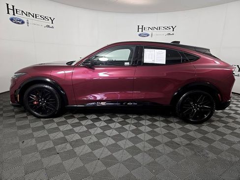 Used 2025 Ford Mustang Mach-E Premium w/ Sport Appearance Package AWD/4WD image 8