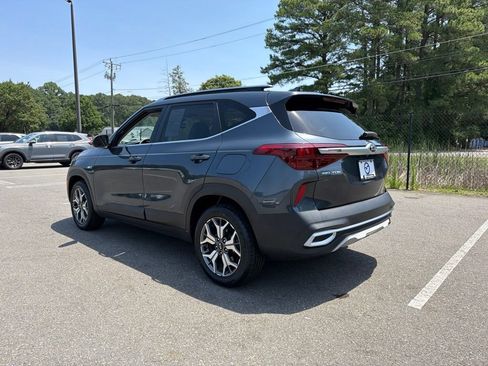 Used 2021 Kia Seltos EX AWD/4WD image 7