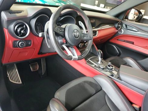 Used 2018 Alfa Romeo Stelvio Quadrifoglio w/ Driver Assist Dynamic Package image 7