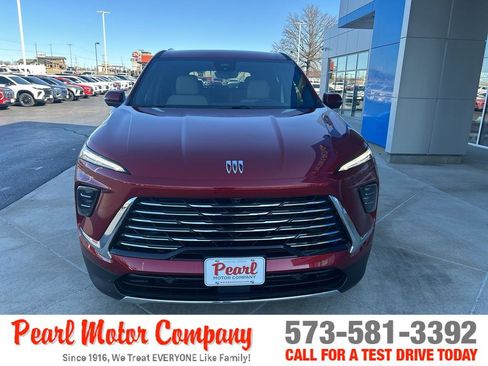 New 2026 Buick Enclave Preferred w/ Power Package image 2