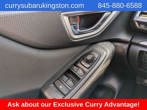 Used 2023 Subaru Forester Premium AWD/4WD image 30