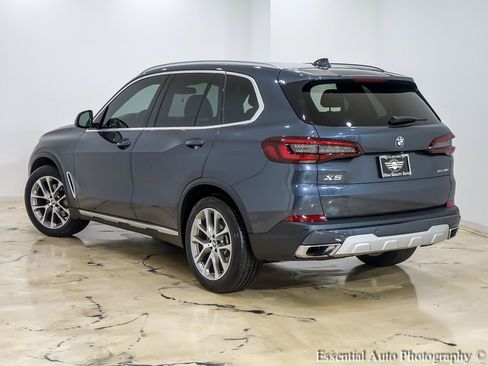 Used 2021 BMW X5 xDrive40i w/ Convenience Package AWD/4WD image 10