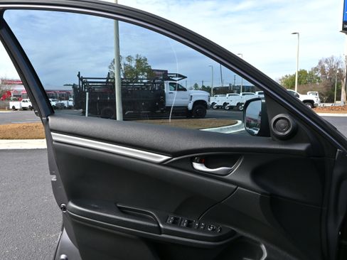 Used 2021 Honda Civic Sport image 23