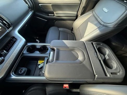 New 2026 Ford Expedition Max Platinum AWD/4WD image 22