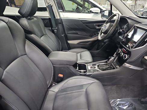 Used 2024 Subaru Forester Limited w/ Convenience Package AWD/4WD image 10