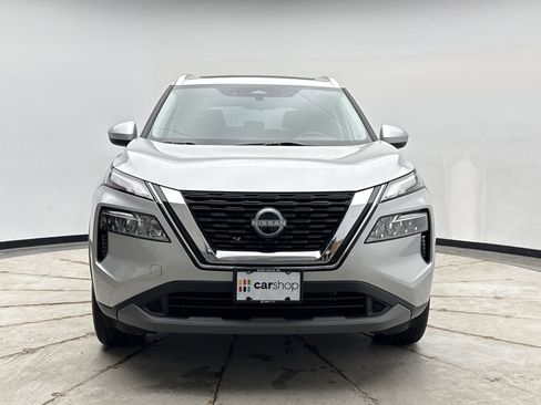 Used 2023 Nissan Rogue SV w/ SV Premium B Package image 8