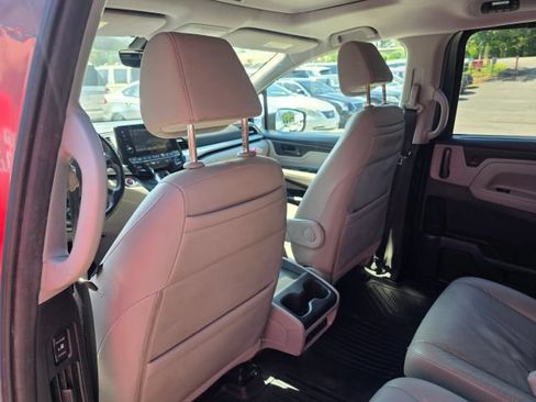 Used 2019 Honda Odyssey EX-L image 19