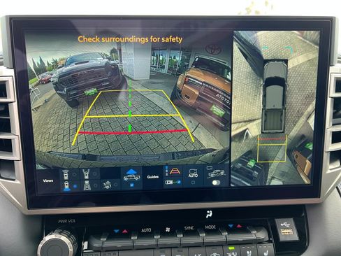 New 2026 Toyota Tundra Limited AWD/4WD image 15