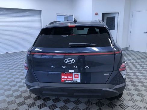 Used 2025 Hyundai Kona SEL image 14