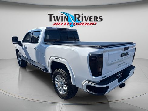 Used 2022 GMC Sierra 2500 Denali w/ Denali Ultimate Package AWD/4WD image 2