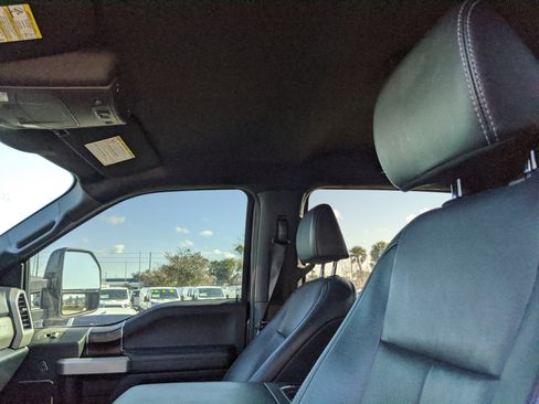 Used 2022 Ford F250 Lariat w/ Lariat Value Package image 20