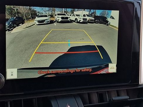 Used 2025 Toyota RAV4 XLE image 17