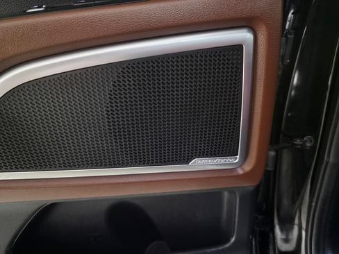 Used 2023 Kia Telluride SX Prestige AWD/4WD image 29