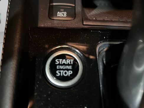 Used 2024 Nissan Kicks SV image 20