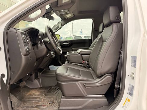 Used 2025 GMC Sierra 1500 Pro w/ Pro Value Package image 13