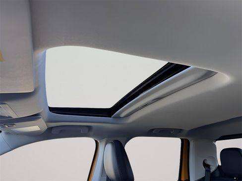 New 2026 Ford Maverick Lariat w/ Black Appearance Package image 21