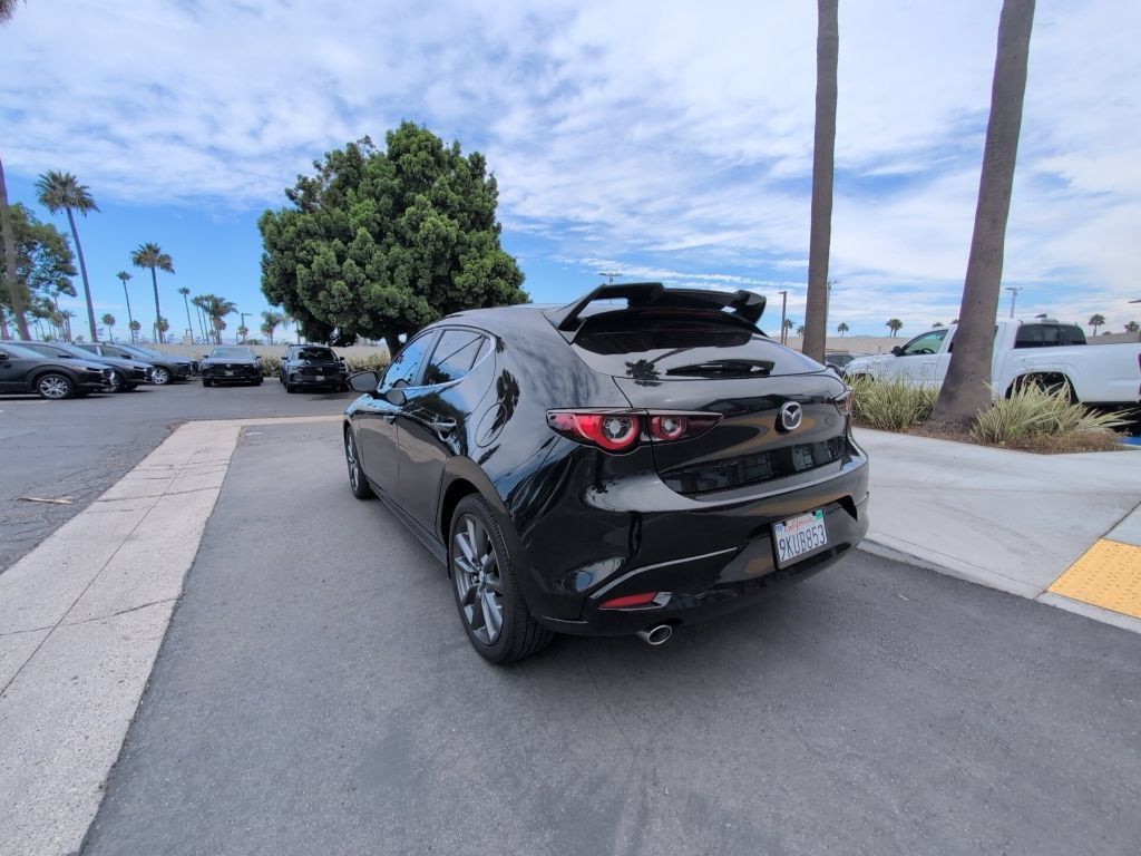 Used 2024 MAZDA MAZDA3 s FWD image 12