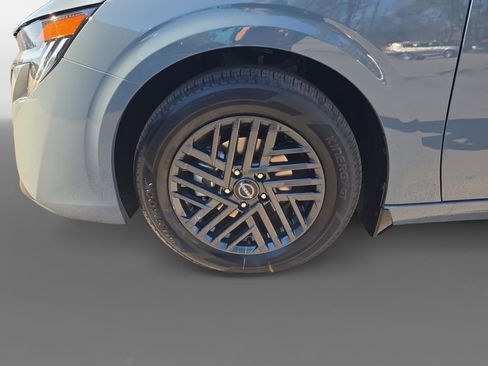 New 2026 Nissan Sentra SV w/ SV Convenience Package FWD image 9