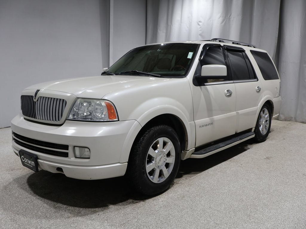 Used 2006 Lincoln Navigator Luxury AWD/4WD image 14