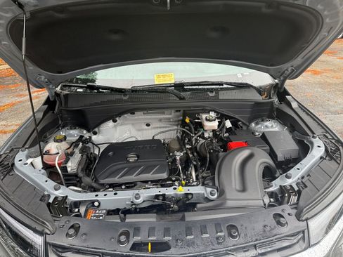 Used 2025 Chevrolet TrailBlazer LT image 32