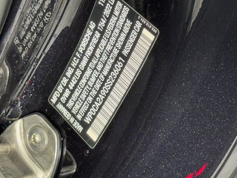 Used 2025 Porsche 911 Carrera image 24