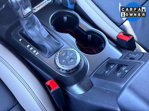 Used 2023 Ford Bronco Wildtrak image 26