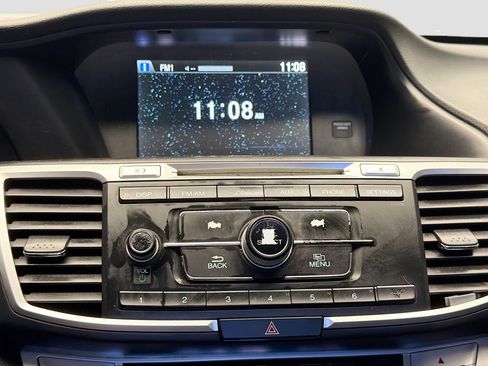 Used 2014 Honda Accord LX-S image 9